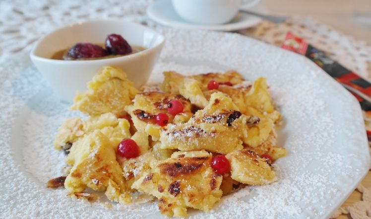 Kaiserschmarrn (Císařský trhanec)